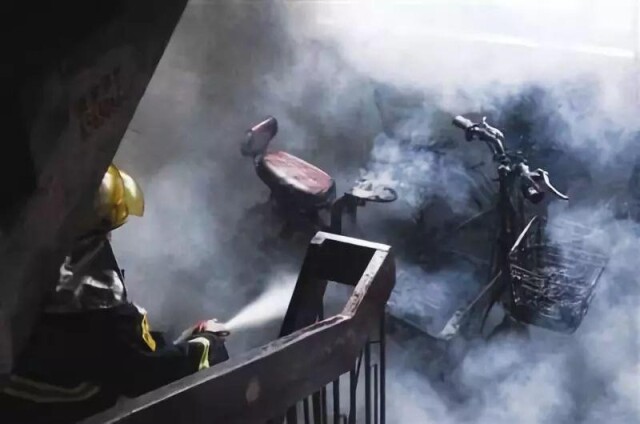 2月19日,山西省长治市黎城县古城大街玉生池洗浴中心发生火灾,造成