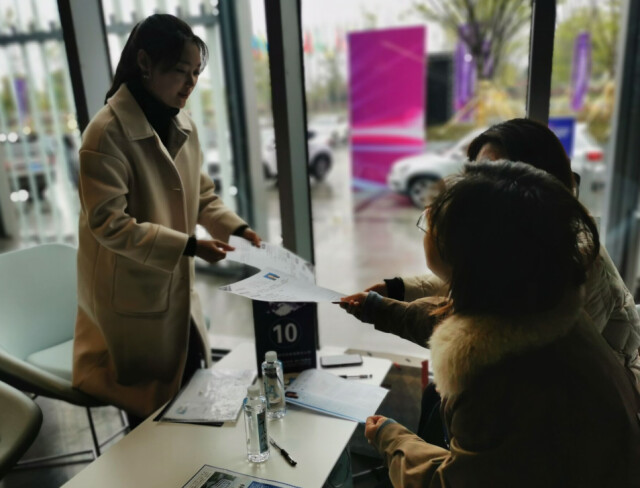 湖南财政经济学院与岳麓区人民政府、岳麓山大科城签订大学生就业服务战略合作协议