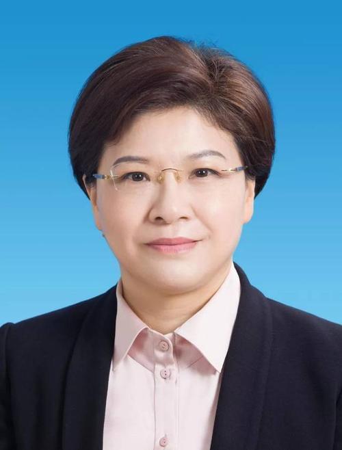 人事丨南京迎来史上第二位女市委书记,江苏省委常委