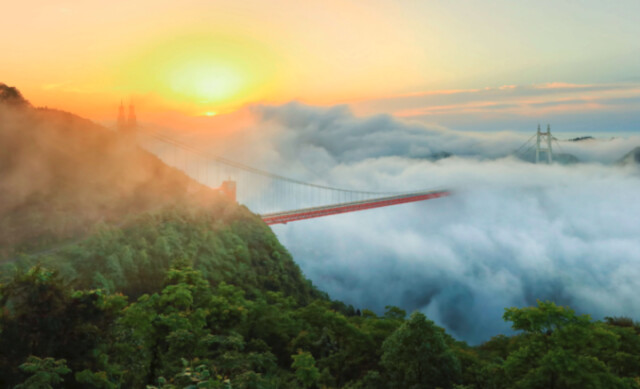 吉首矮寨大桥 吉首矮寨大桥