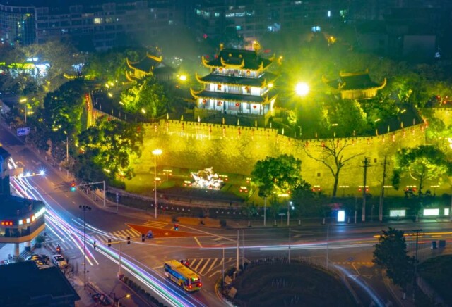 天心阁亮出夜景风采 - 新湖南