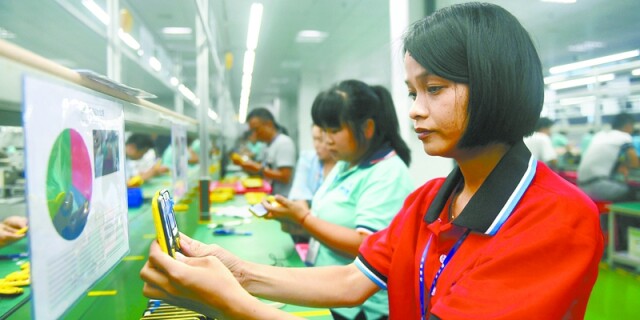 &ldquo;常德造&rdquo;手机叫响&ldquo;一带一路&rdquo;