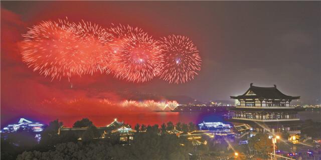 中秋节焰火靓长沙