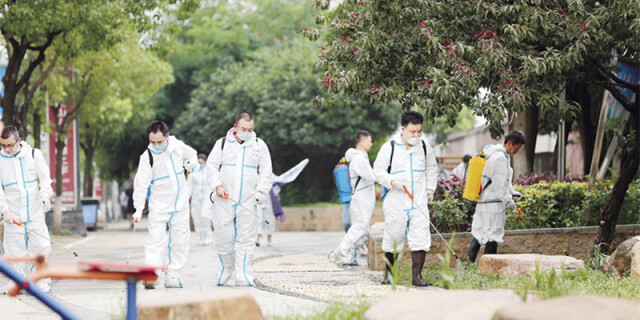 洪灾之后 消毒防疫