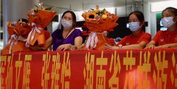 全运会两金收官，湖南花游队员返长