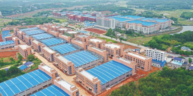 产业小镇加速跑