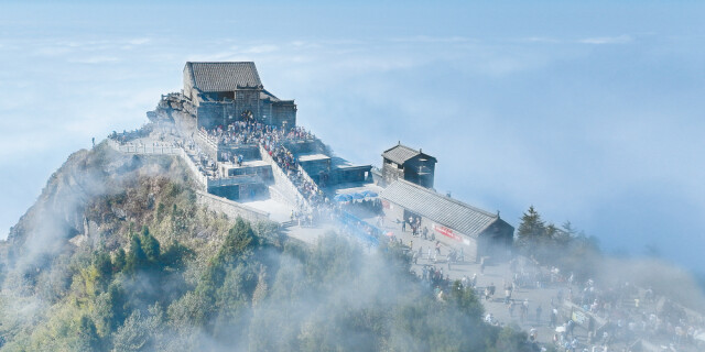 南岳云海如仙境