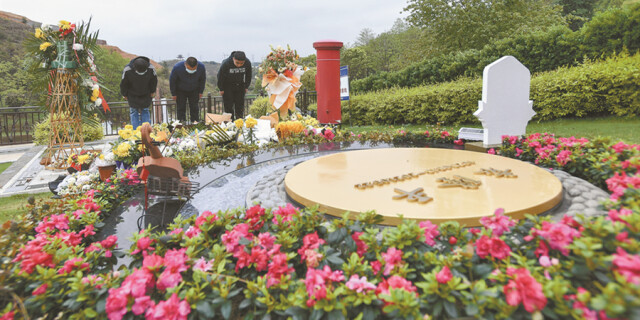 他们，一直都在