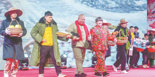 &ldquo;村晚&rdquo;迎春话振兴