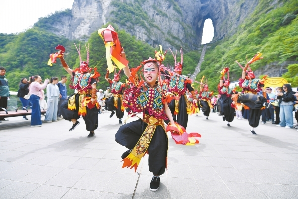 火辣&ldquo;五一&rdquo; &ldquo;湘味&rdquo;狂欢