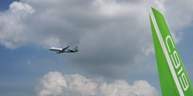 第十届新加坡航展开幕