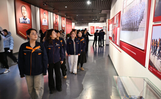 雷锋的模样，在烟火人间