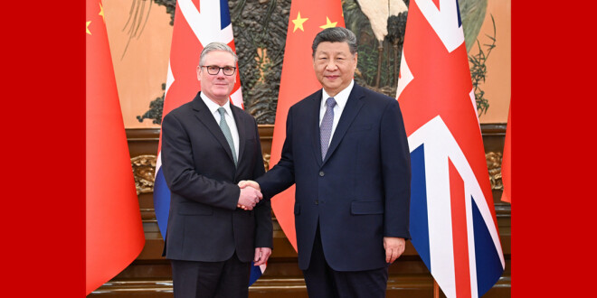 习近平会见英国首相斯塔默