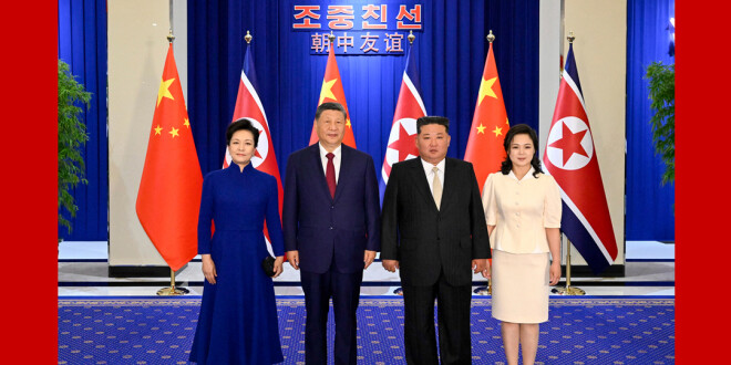 习近平出席金正恩举行的欢迎宴会