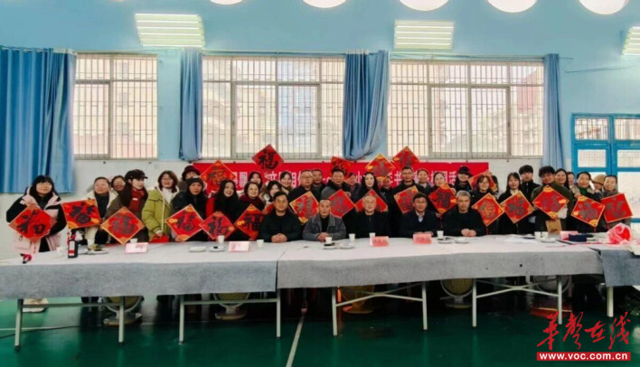 翰墨润童心 文脉续新章 娄底九小书法家进校园活动圆满落幕