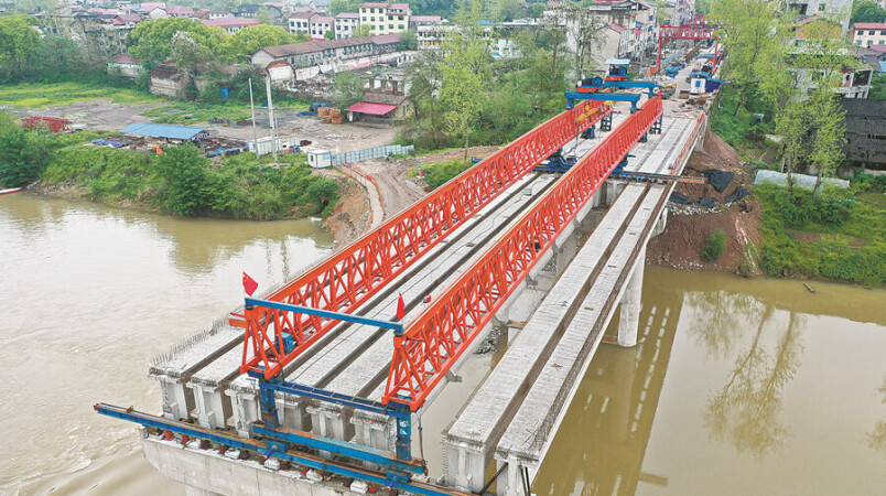 辰水二桥施工正酣