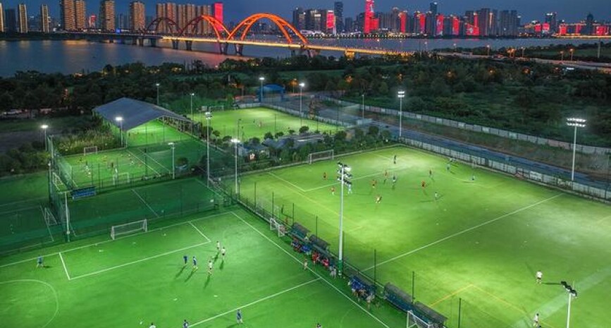 过去两年，湖南建成25个体育公园